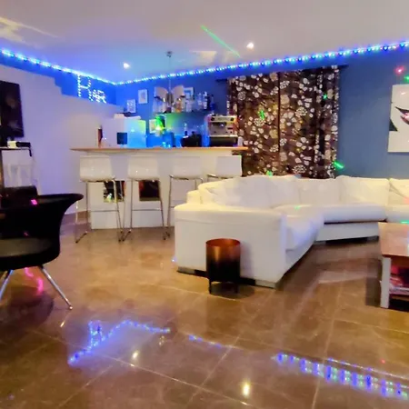 La Demeure Du Figuier Holiday home